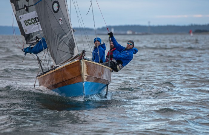 55CB6F79-DE91-4162-B2B9-68823C3D4B54